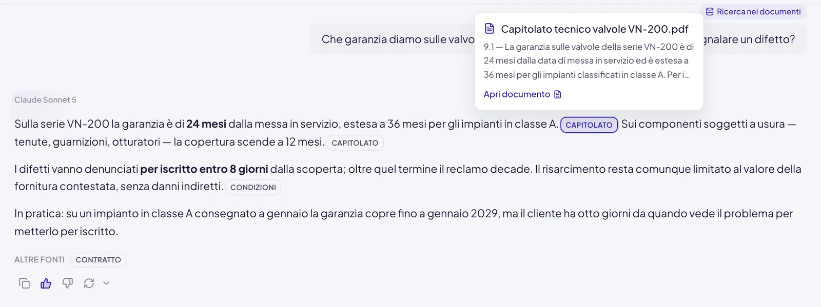 Una risposta con i riferimenti ai documenti: il mouse su CAPITOLATO apre il brano del capitolato da cui viene l'informazione, con Apri documento
