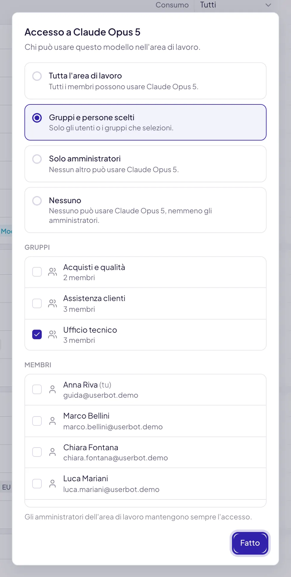 La finestra Accesso a Claude Opus 5 con Gruppi e persone scelti selezionato, il gruppo Ufficio tecnico spuntato nell'elenco e Fatto evidenziato in fondo