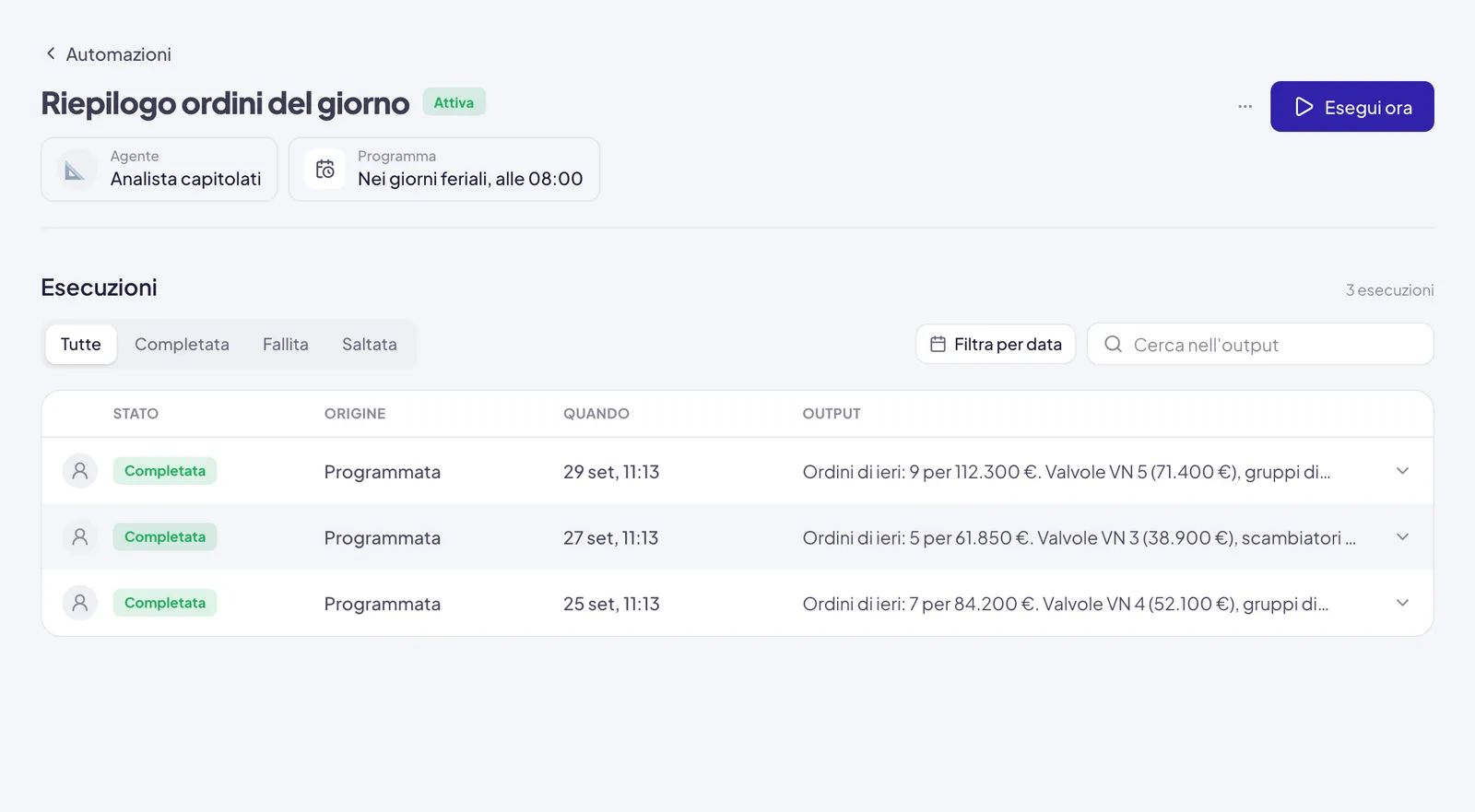La pagina di un'attività: il nome con lo stato Attiva, le schede Agente e Programma, a destra i tre puntini ed Esegui ora; sotto, la tabella Esecuzioni con i filtri Tutte, Completata, Fallita e Saltata, Filtra per data e la ricerca
